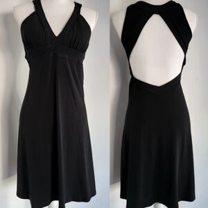 Charlotte Russe Women's Black Open Back Fit & Flare V-Neck Halter Dress Size S